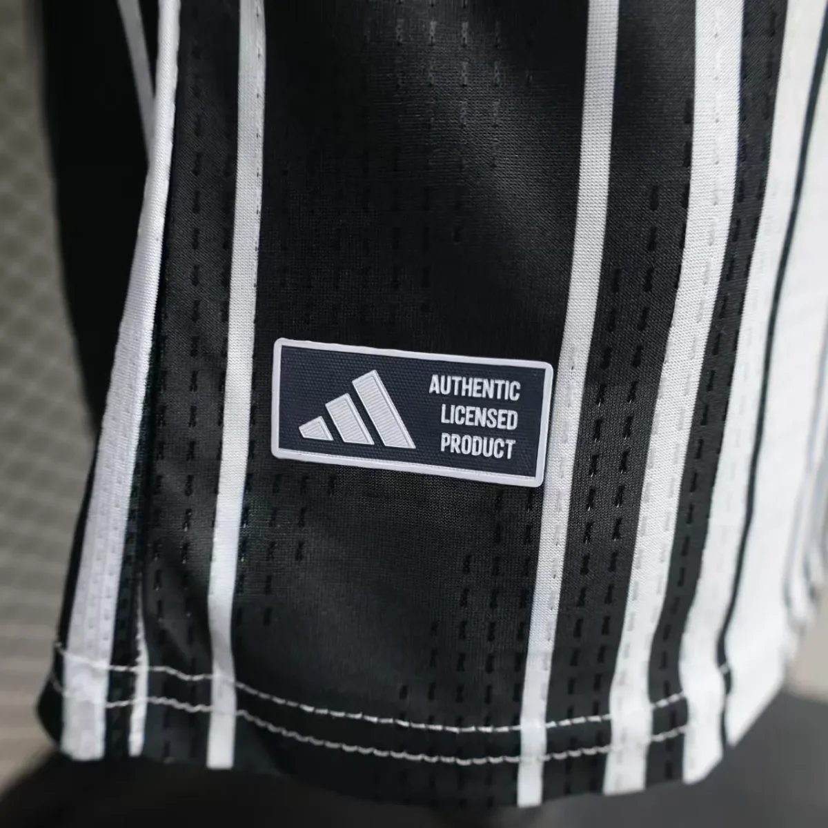 2026/2027 Player Newcastle United Home Soccer Jersey 1:1 Thai Quality - Image 9