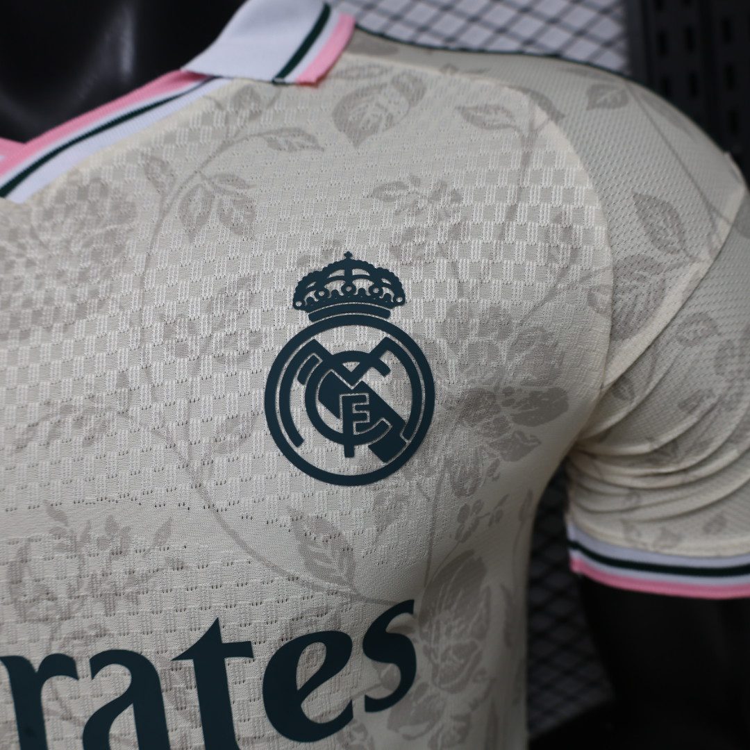 2026/2027 Player Real Madrid Special Edition Soccer Jersey - Image 4