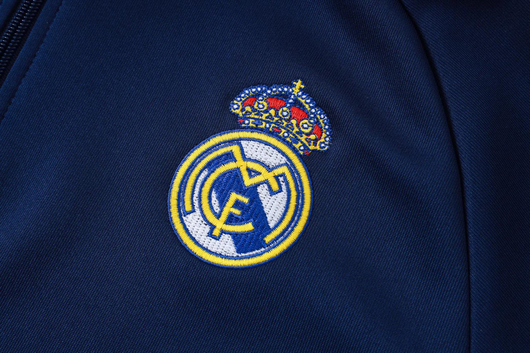 2026/2027 Real Madrid Long Zipped Jacket Training Suit Jersey - Image 5