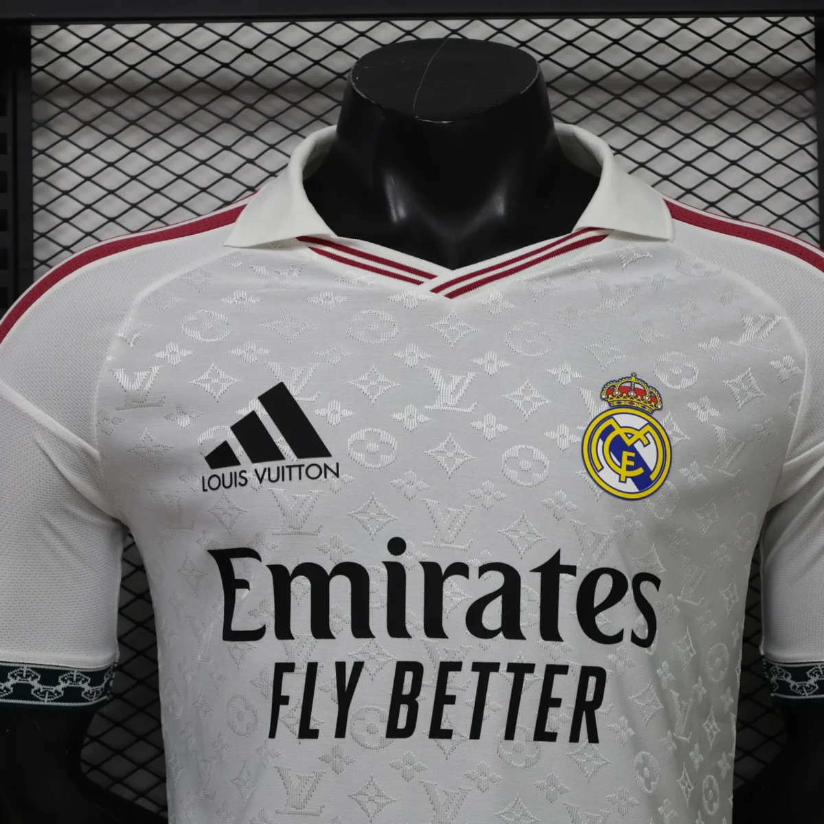 Real Madrid 2026/2027 Player Special Edition Football Shirt 1:1 Thai Quality - Image 3
