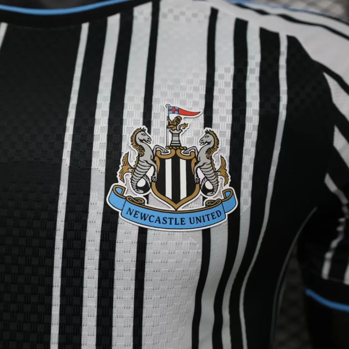 2026/2027 Player Newcastle United Home Soccer Jersey 1:1 Thai Quality - Image 5