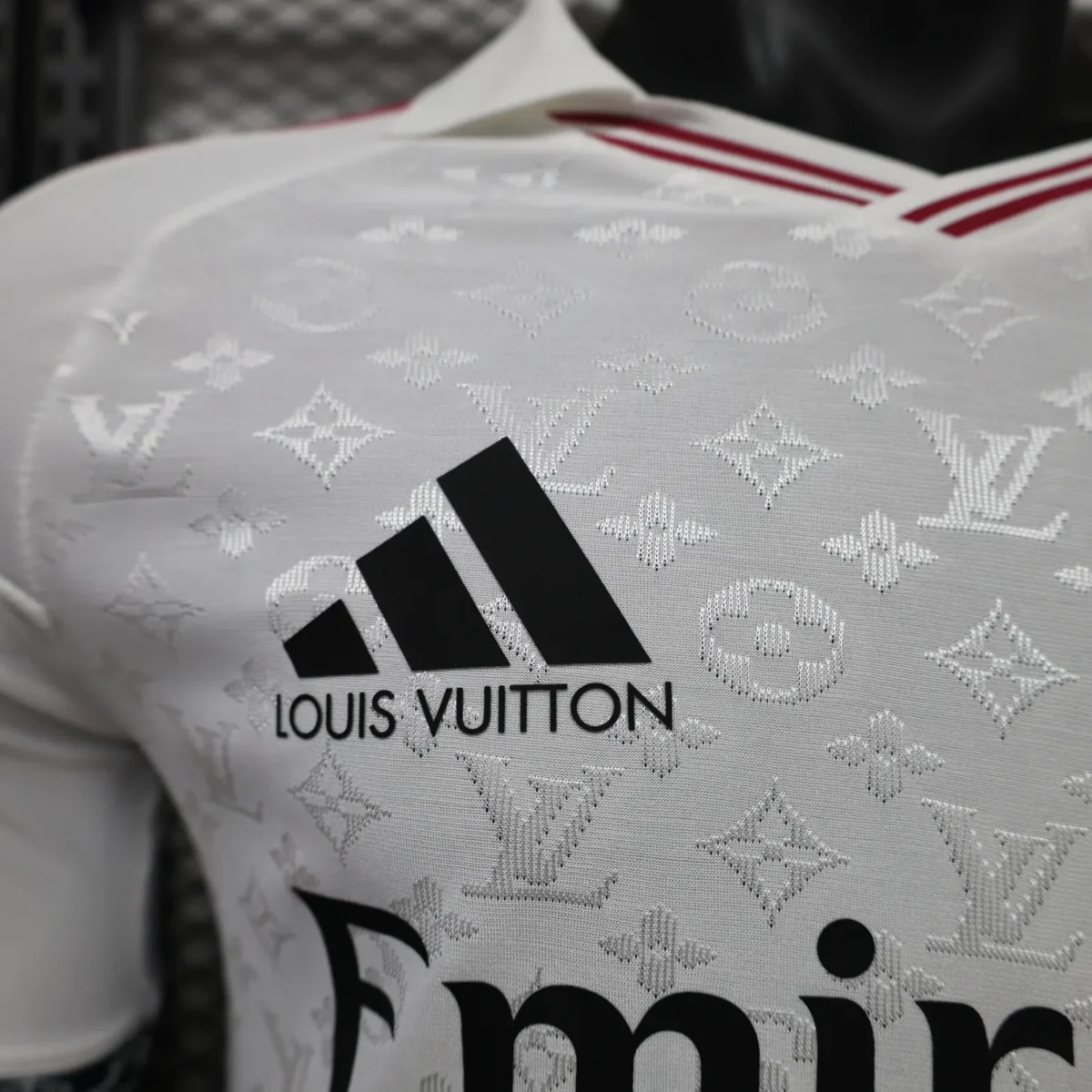 Real Madrid 2026/2027 Player Special Edition Football Shirt 1:1 Thai Quality - Image 5