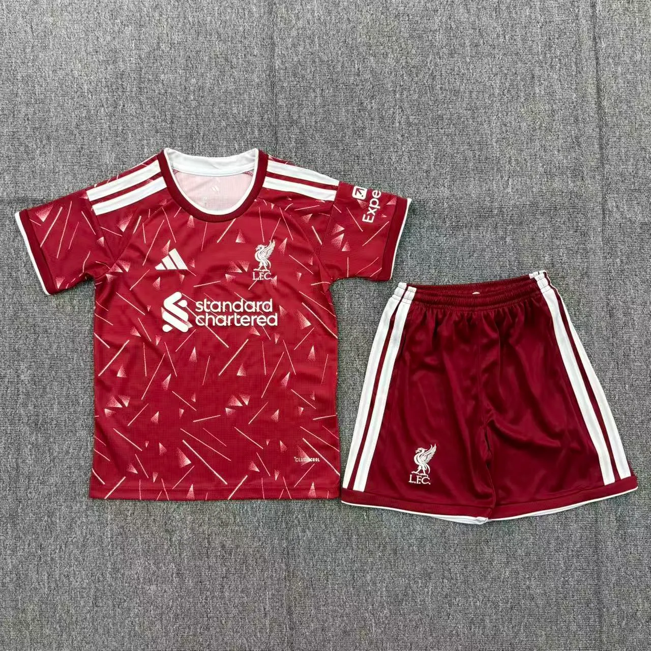 2026/2027 Kids Size Liverpool Home Soccer Jersey 1:1 Thai Quality