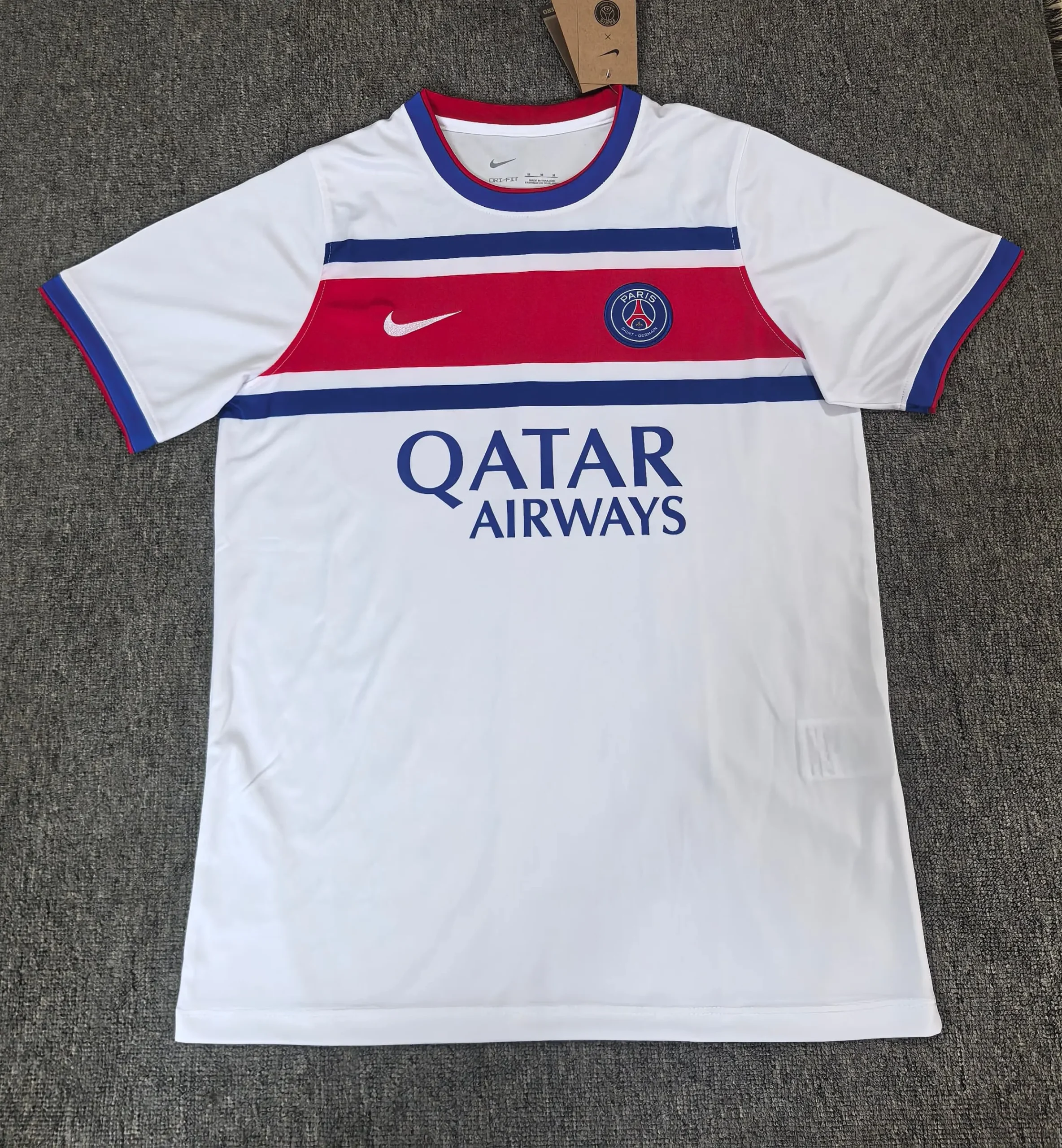 2026/2027 Paris Saint-Germain Pre?Match Football shirt 1:1 Thai Quality