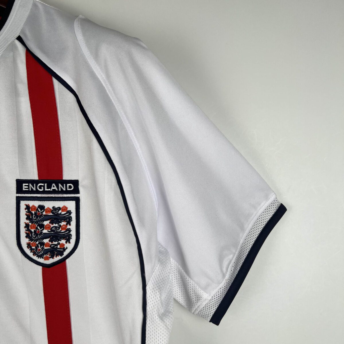 2002 Retro England Home Football Shirt 1:1 Thai Quality - Image 6
