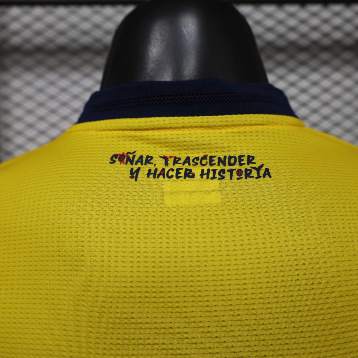 2026/2027 Player Ecuador Home Football Shirt - Image 6