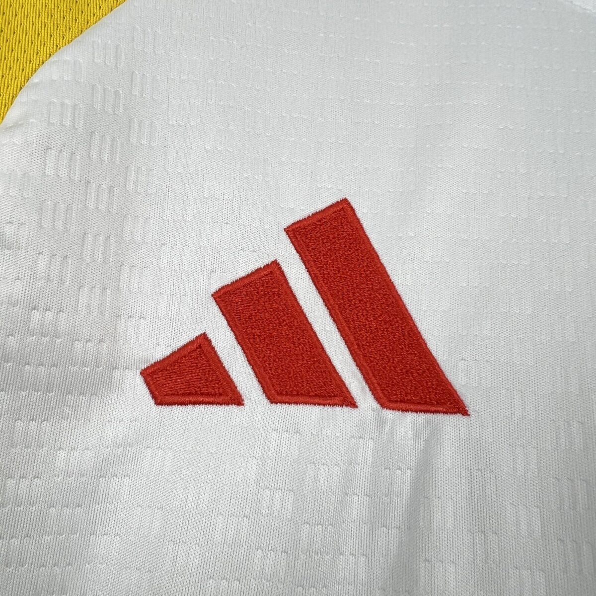 2026/2027 Colombia Pre-Match Football Shirt 1:1 Thai Quality - Image 5