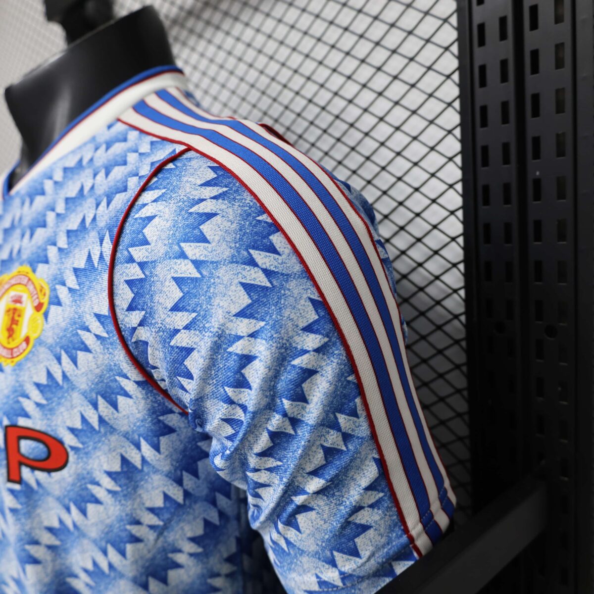1990/1992 Retro Player Manchester United Away Football Shirt 1:1 Thai Quality - Image 6