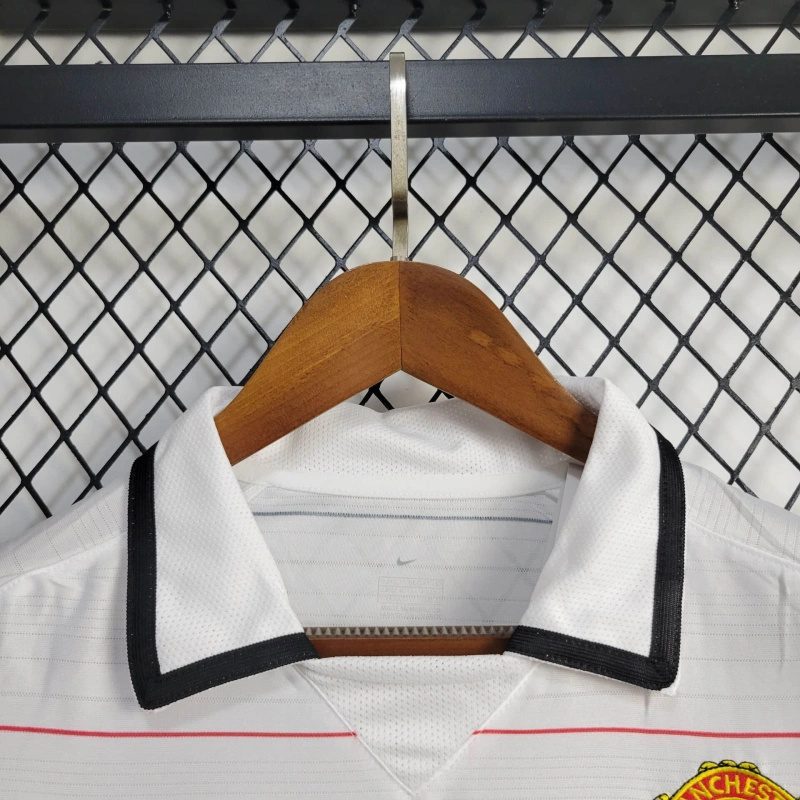 2004/2006 Retro Manchester United Away Football Shirt - Image 3