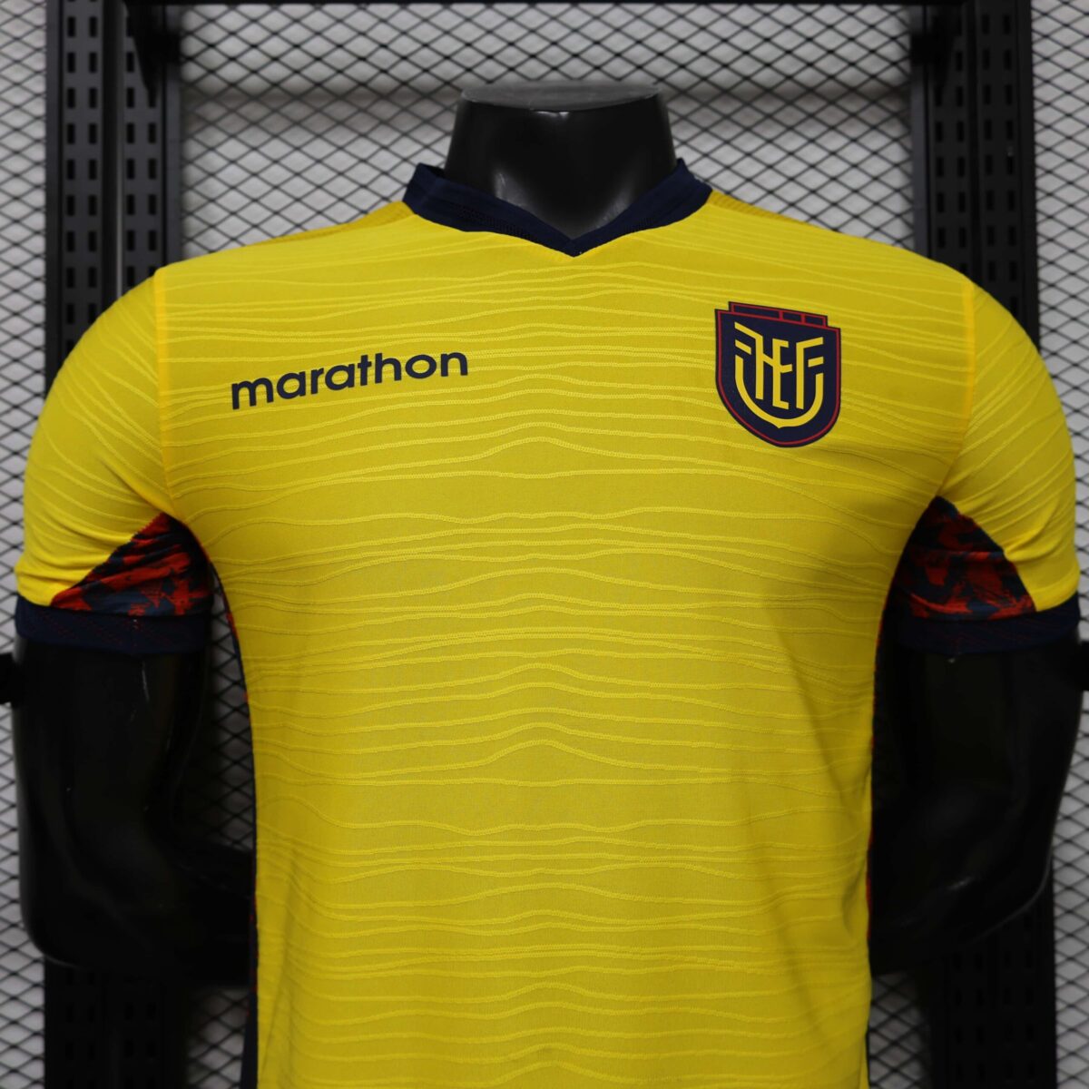 2026/2027 Player Ecuador Home Football Shirt - Image 3