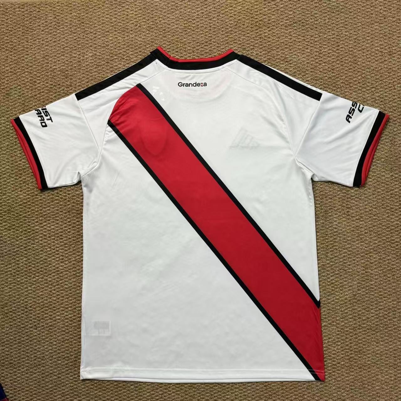 2026/2027 River Plate Home Football Jersey 1:1 Thai Quality - Image 2