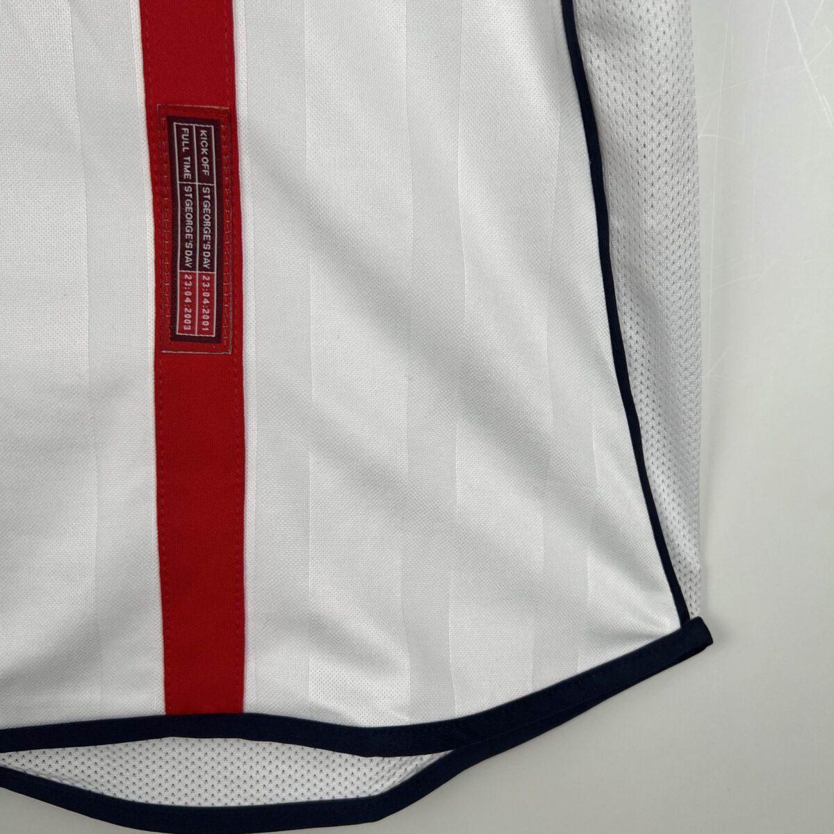 2002 Retro England Home Football Shirt 1:1 Thai Quality - Image 8