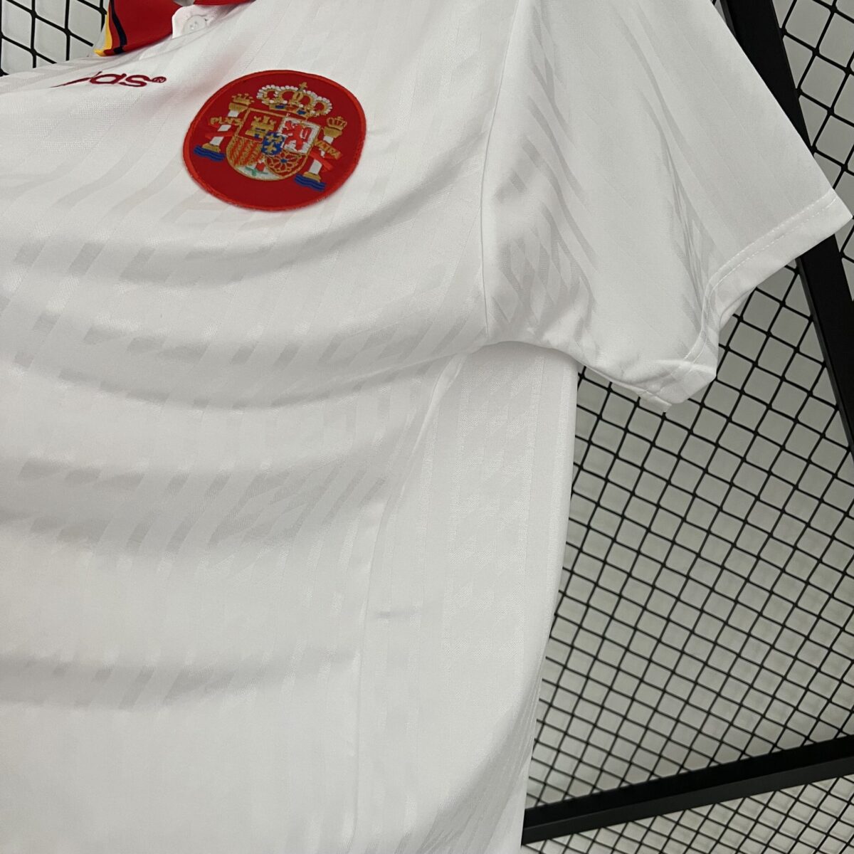 1994 Retro Spain away Football Shirt 1:1 Thai Quality - Image 7