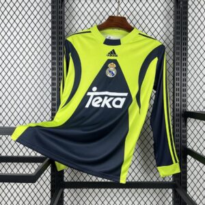 1999/2000 Retro Real Madrid Goalkeeper Football Shirt