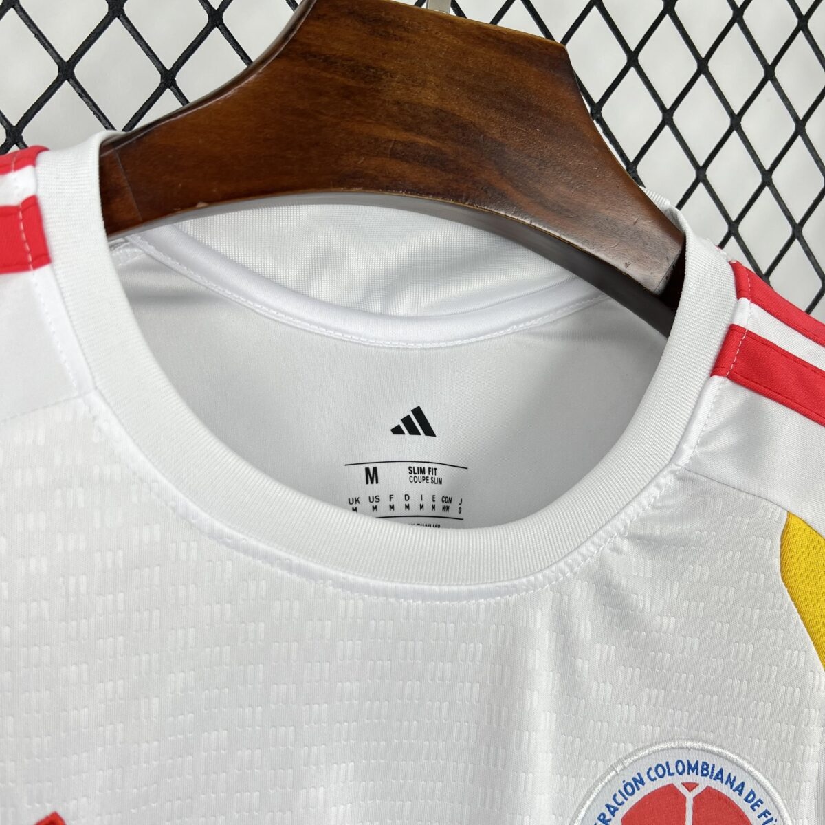 2026/2027 Colombia Pre-Match Football Shirt 1:1 Thai Quality - Image 3
