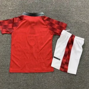 1996 1997 retro manchester unitedhome football shirt kids size 2