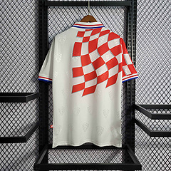 1998 retro croatia national team home football shirt 2