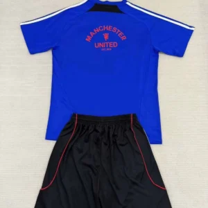 2025 2026 manchester united training wear football shirt kids size 2