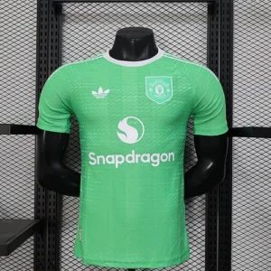 2025 2026 player manchester united goalkeeper football shirt 1